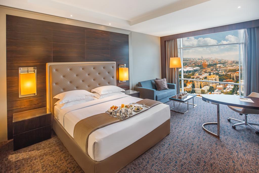 Onde Dormir em Tbilisi Geórgia - The Biltmore Tbilisi
