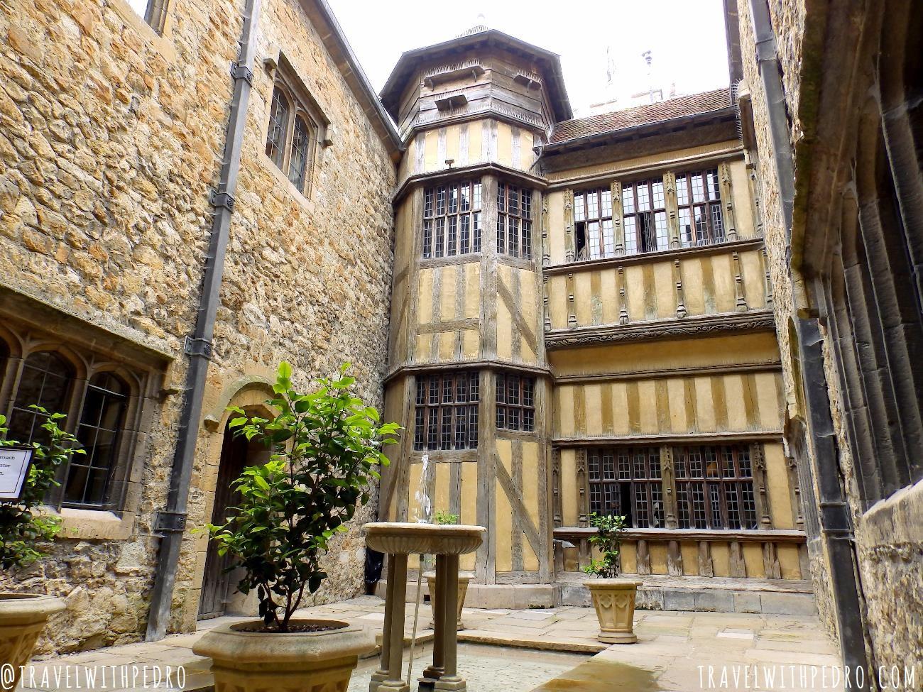 Day Trip to Leeds Castle and Canterbury Cathedral
