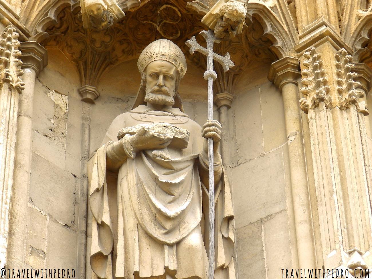 Day Trip to Leeds Castle and Canterbury Cathedral