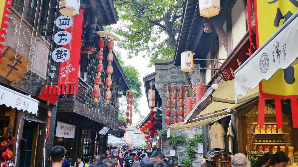 Jinli Street is one of the top Chengdu attractions