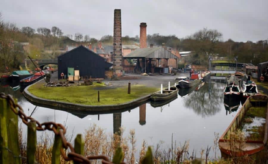 experience Peaky Blinders in the UK