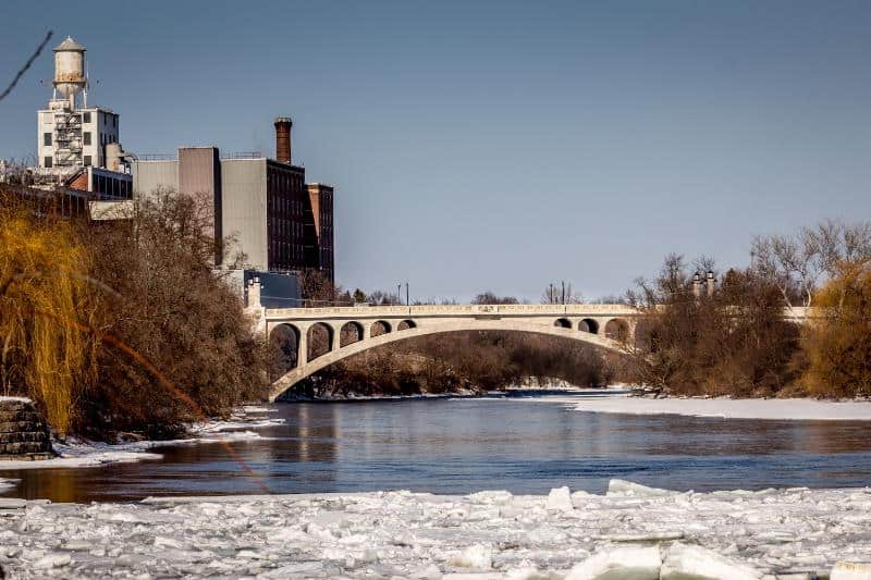Places to visit in Peterborough ON: Hunter Street Bridge